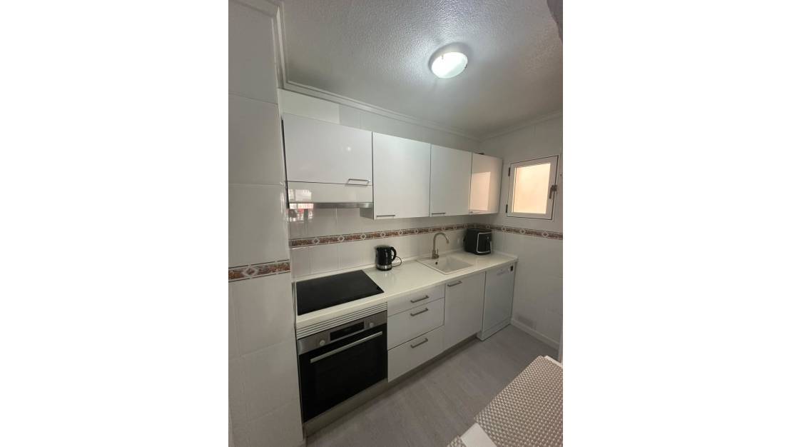 Venta - Apartment - Torrevieja - Torrevieja Centro