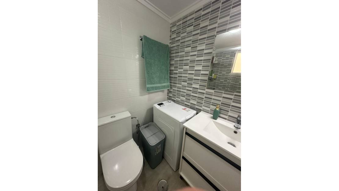 Venta - Apartment - Torrevieja - Torrevieja Centro