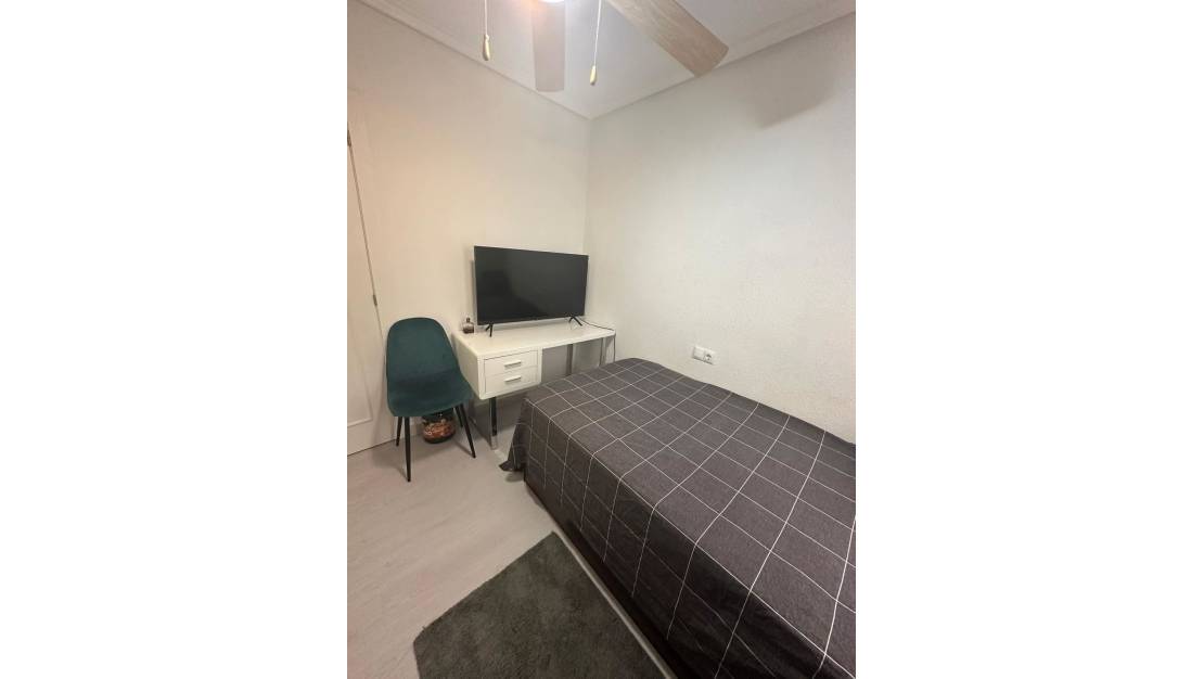 Venta - Apartment - Torrevieja - Torrevieja Centro