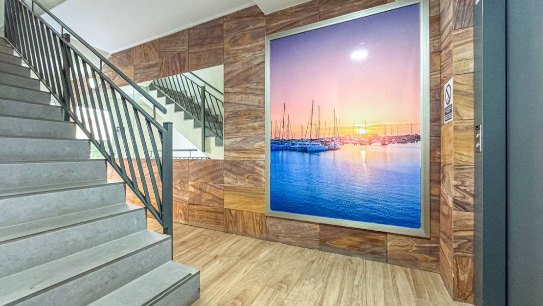 Venta - Apartment - Torrevieja - Torrevieja Centro