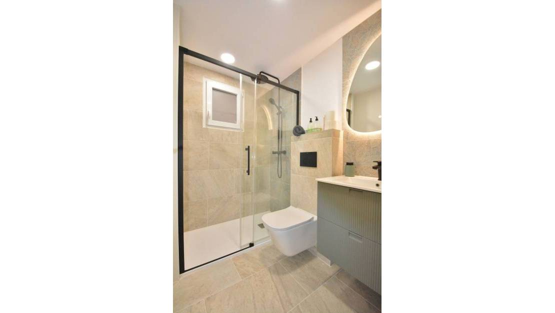 Venta - Apartment - Torrevieja - Torrevieja Centro