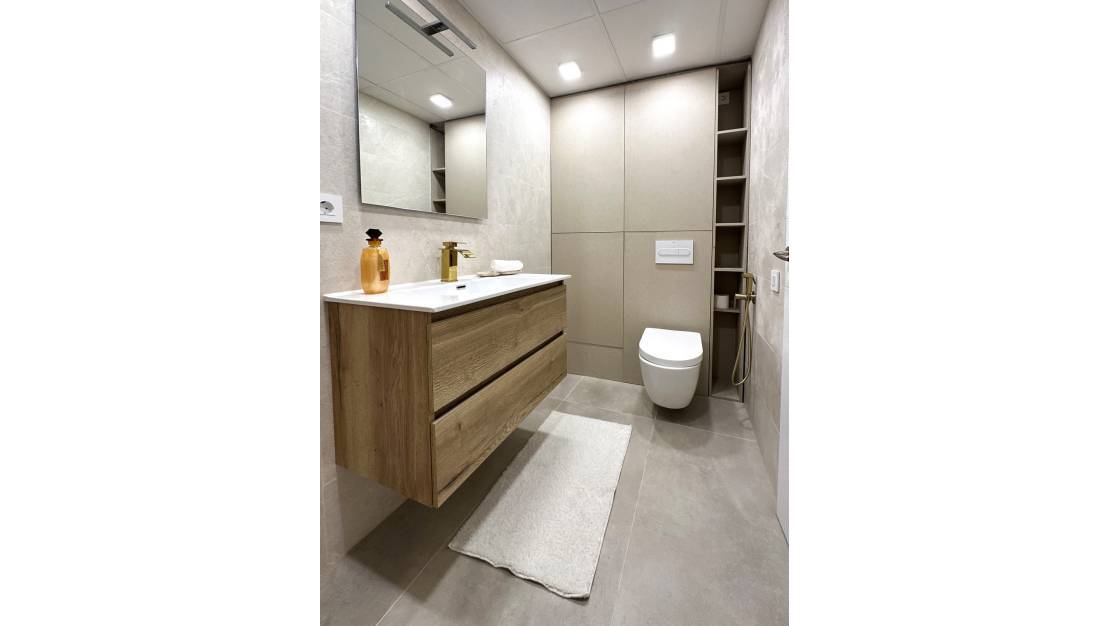 Venta - Apartment - Torrevieja - Torrevieja Centro