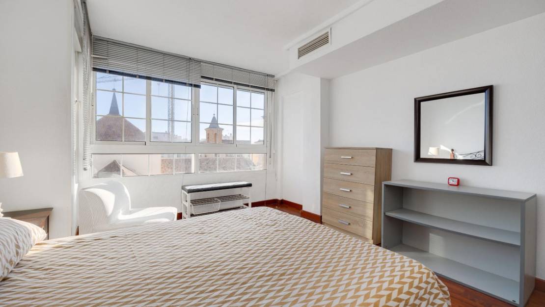 Venta - Apartment - Torrevieja - Torrevieja Centro