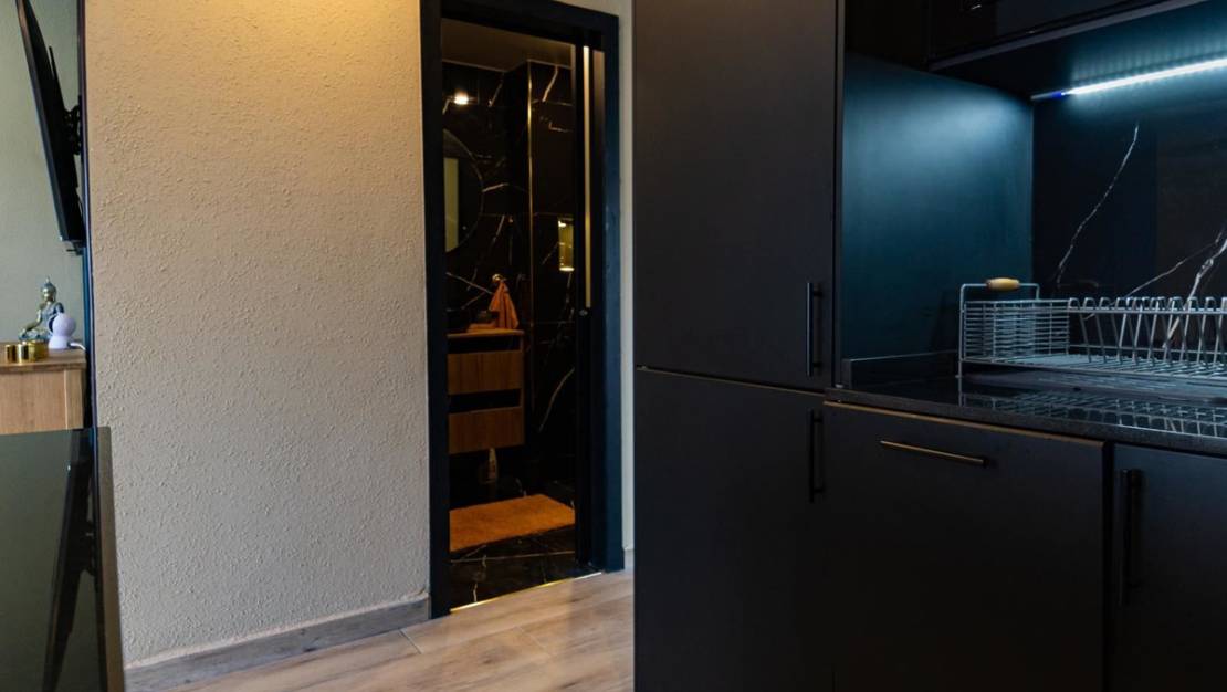 Venta - Apartment - Torrevieja - Torrevieja Centro