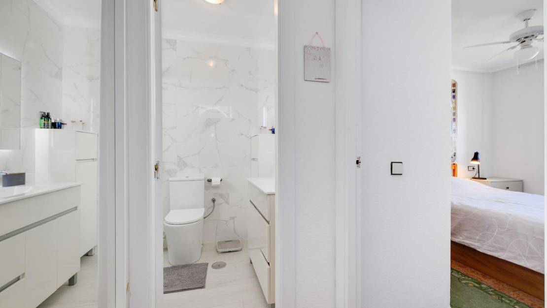 Venta - Apartment - Torrevieja - Torrevieja Centro