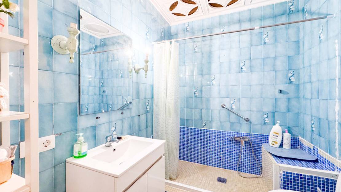 Venta - Apartment - Torrevieja - Torrevieja Centro