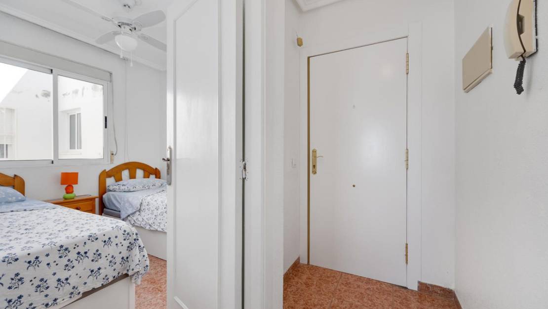Venta - Apartment - Torrevieja - Torrevieja Centro