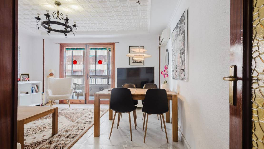 Venta - Apartment - Torrevieja - Torrevieja Centro