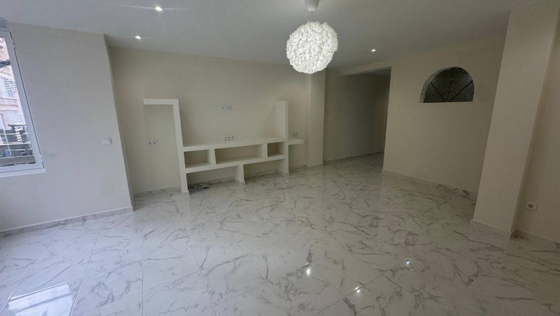 Venta - Apartment - Torrevieja - Torrevieja Centro