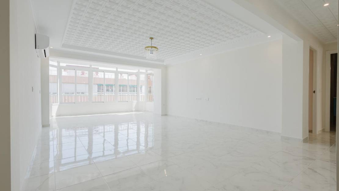 Venta - Apartment - Torrevieja - Torrevieja Centro