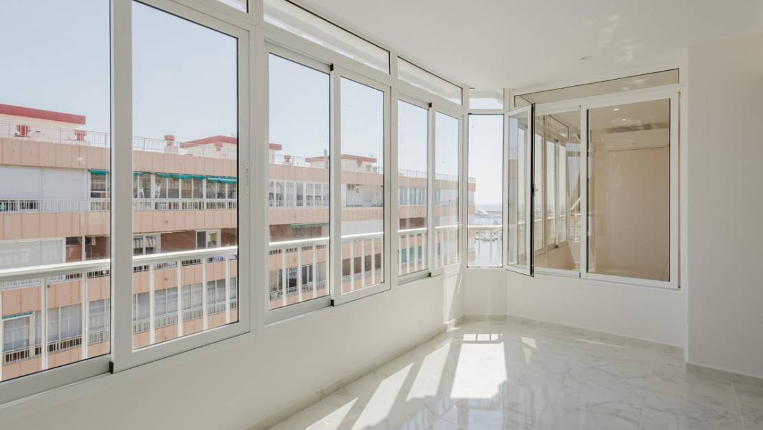 Venta - Apartment - Torrevieja - Torrevieja Centro