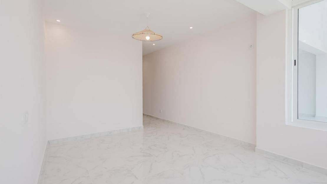 Venta - Apartment - Torrevieja - Torrevieja Centro