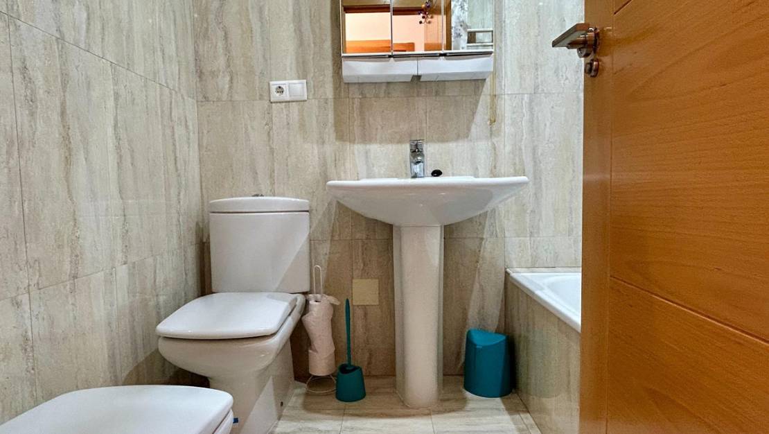 Venta - Apartment - Torrevieja - Torrevieja Centro