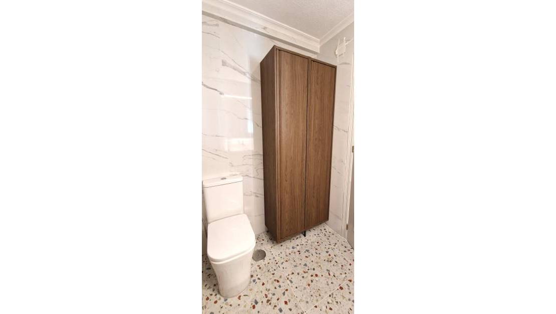 Venta - Apartment - Torrevieja - Torrevieja Centro