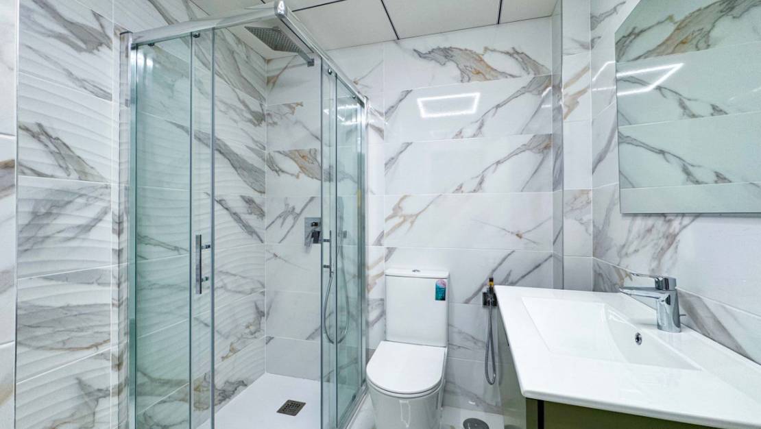 Venta - Apartment - Torrevieja - Torrevieja Centro