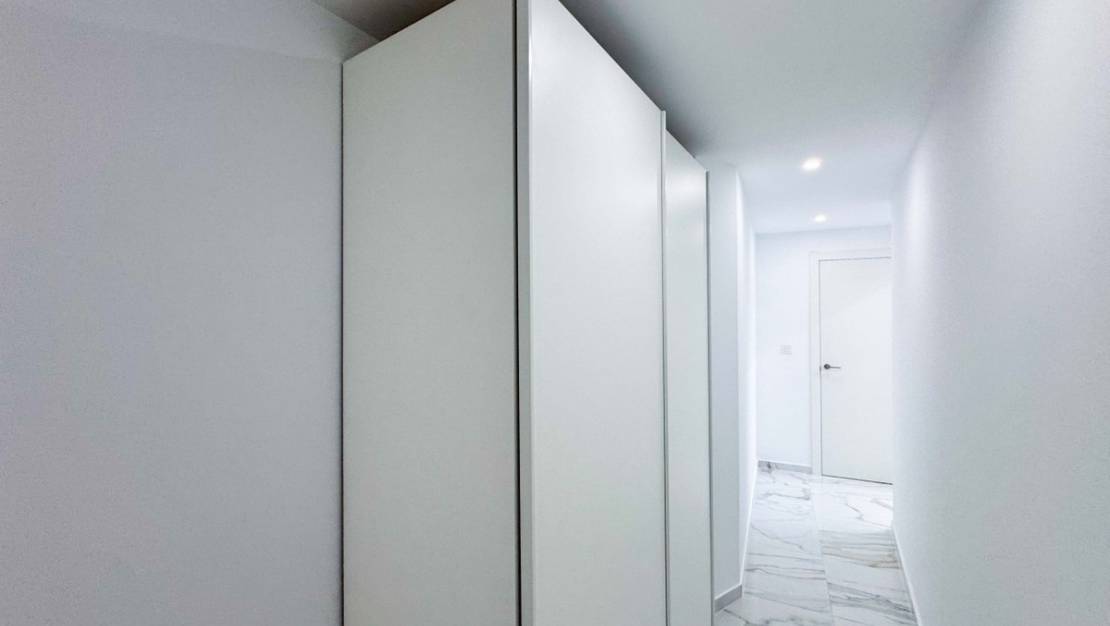 Venta - Apartment - Torrevieja - Torrevieja Centro