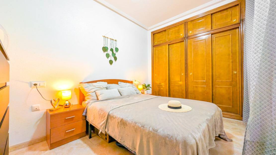 Venta - Apartment - Torrevieja - Torrevieja Centro