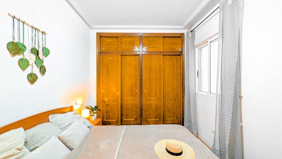 Venta - Apartment - Torrevieja - Torrevieja Centro