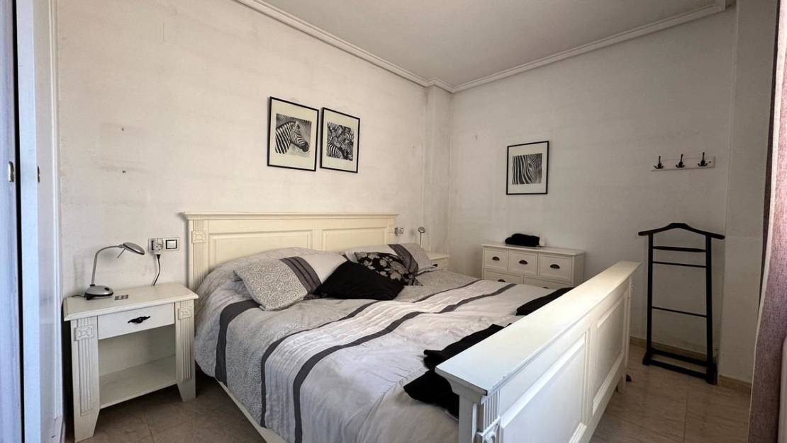 Venta - Apartment - Torrevieja - Torrevieja Centro