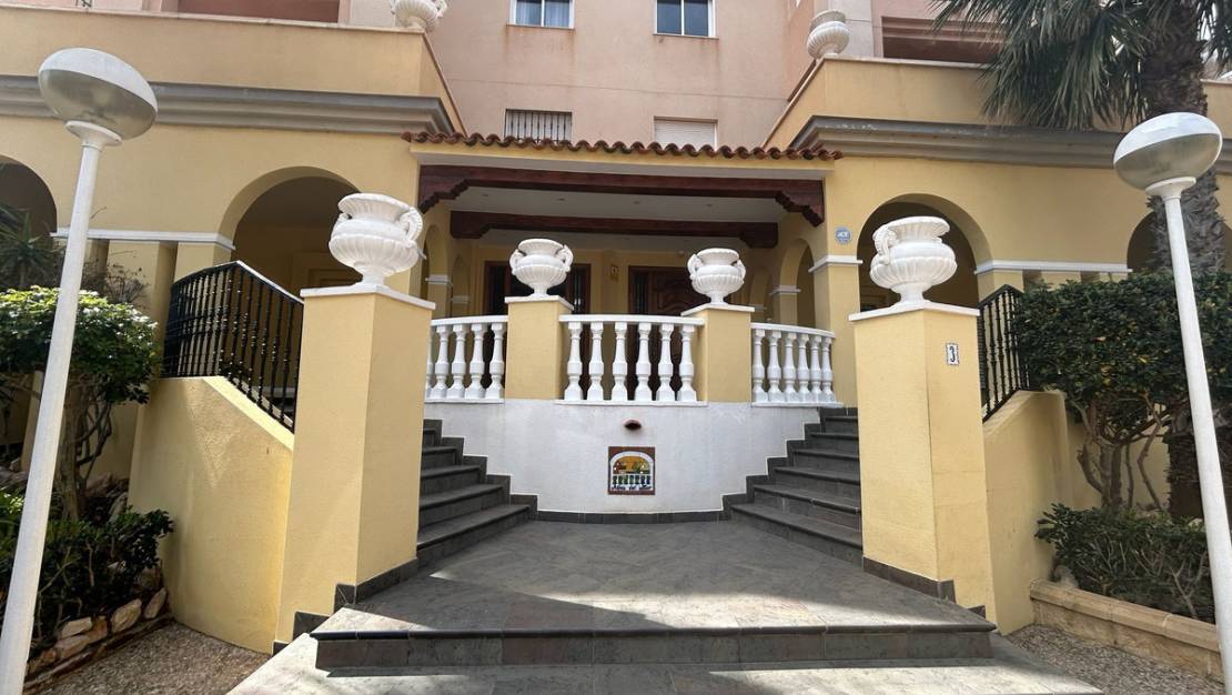 Venta - Apartment - Torrevieja - Torrevieja Centro
