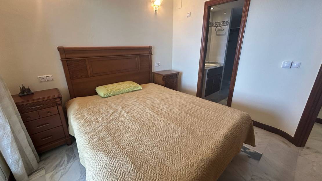 Venta - Apartment - Torrevieja - Torrevieja Centro