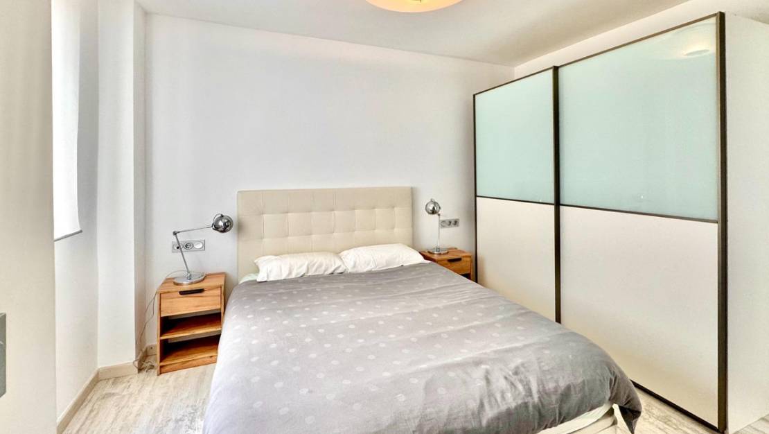 Venta - Apartment - Torrevieja - Torrevieja Centro