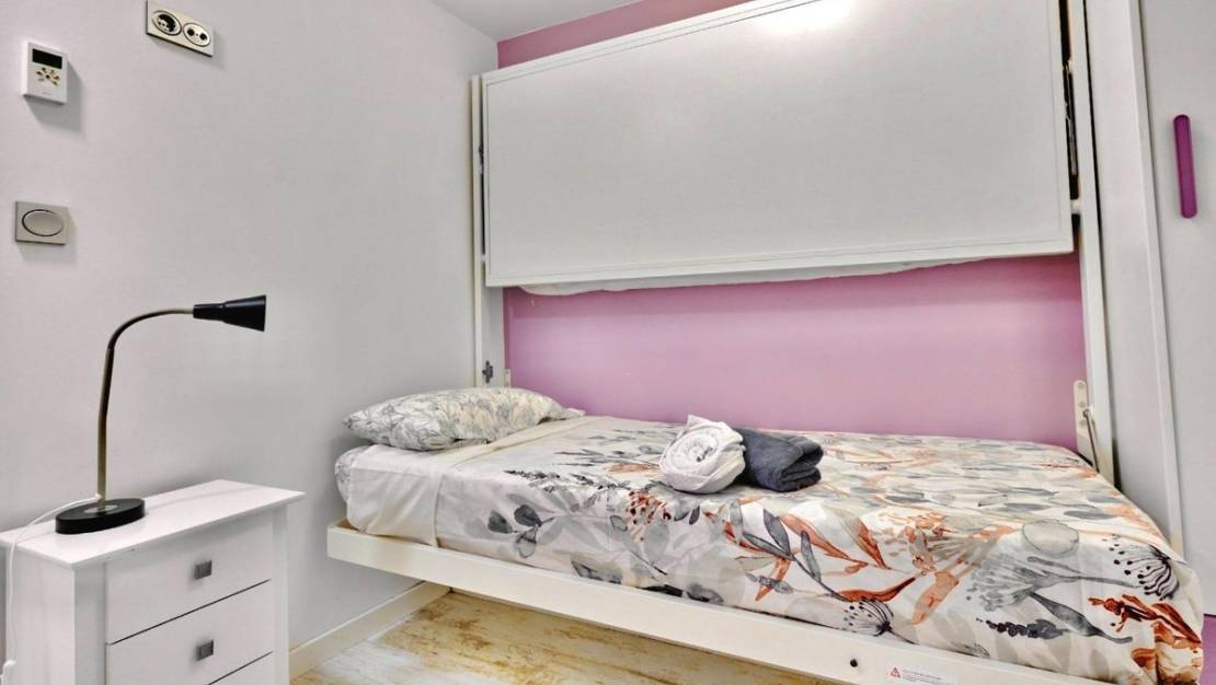 Venta - Apartment - Torrevieja - Torrevieja Centro