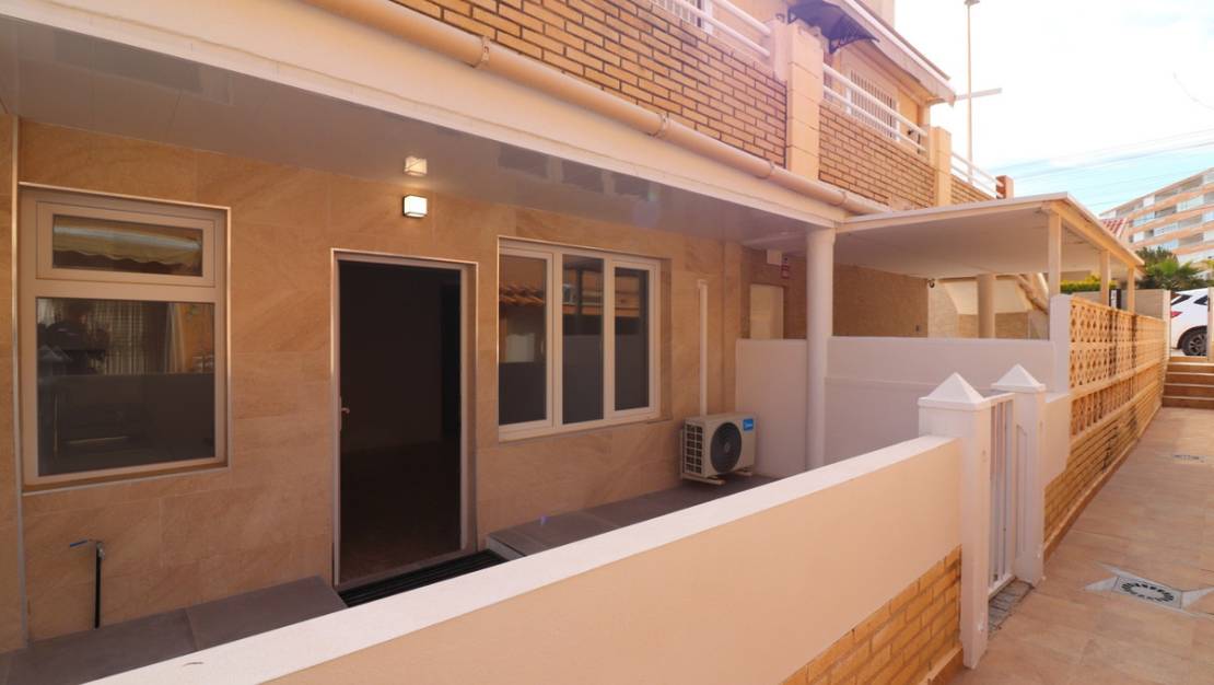 Venta - Apartment - Torrevieja - Torrevieja Centro