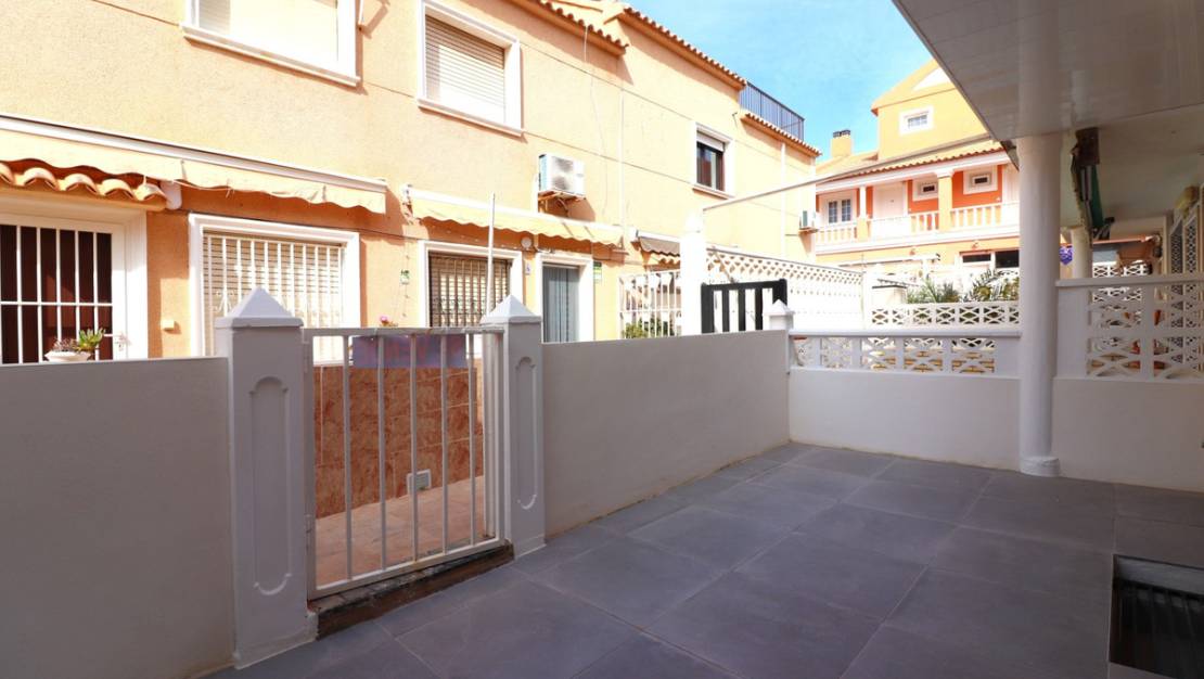 Venta - Apartment - Torrevieja - Torrevieja Centro