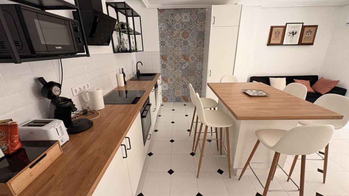 Venta - Apartment - Torrevieja - Torrevieja Centro