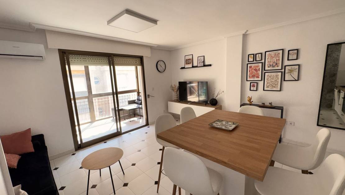 Venta - Apartment - Torrevieja - Torrevieja Centro