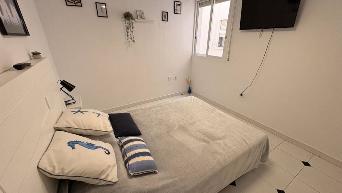 Venta - Apartment - Torrevieja - Torrevieja Centro