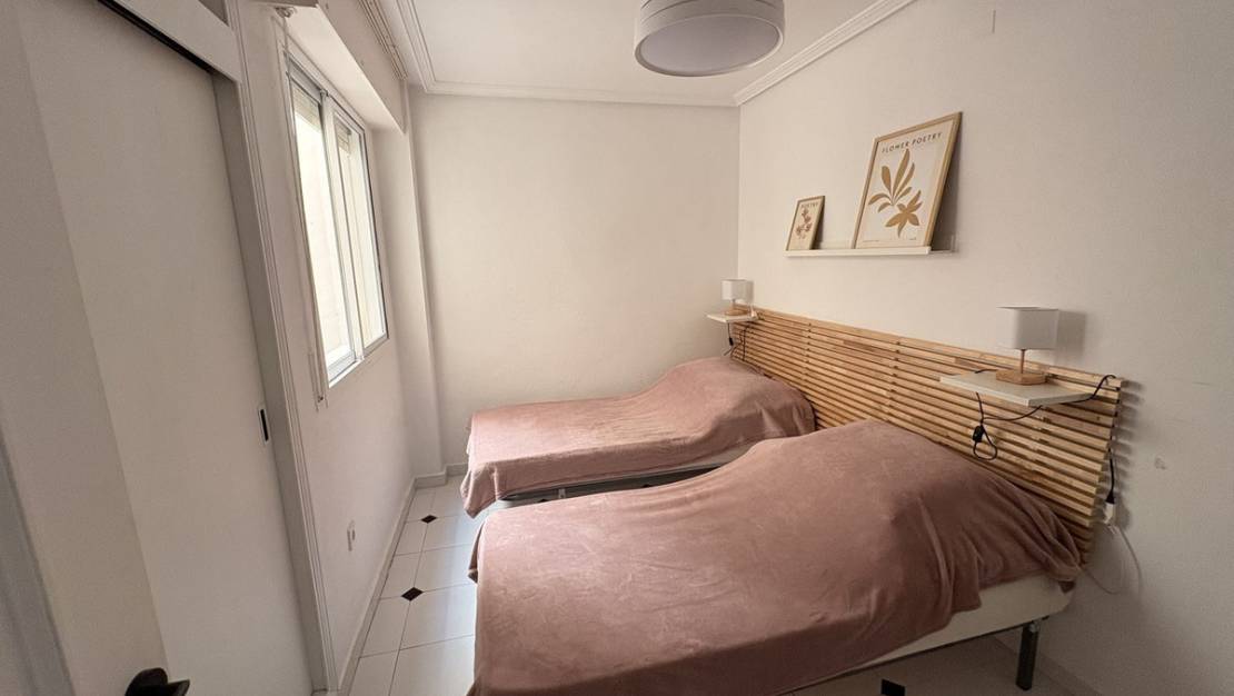 Venta - Apartment - Torrevieja - Torrevieja Centro