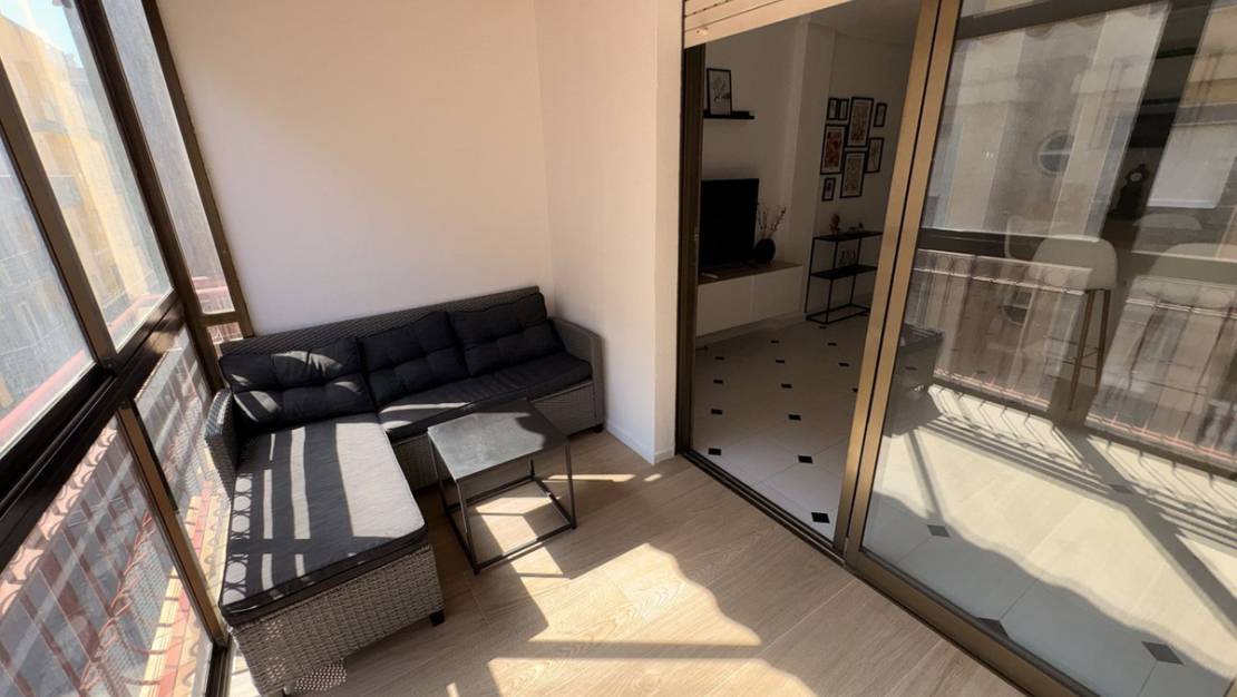 Venta - Apartment - Torrevieja - Torrevieja Centro