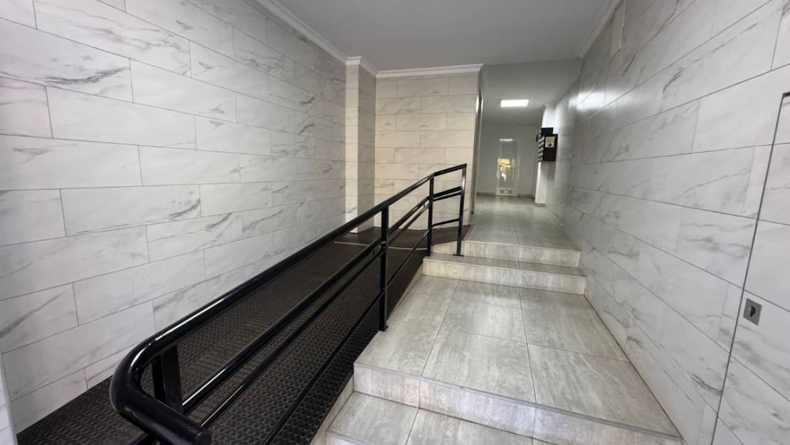 Venta - Apartment - Torrevieja - Torrevieja Centro