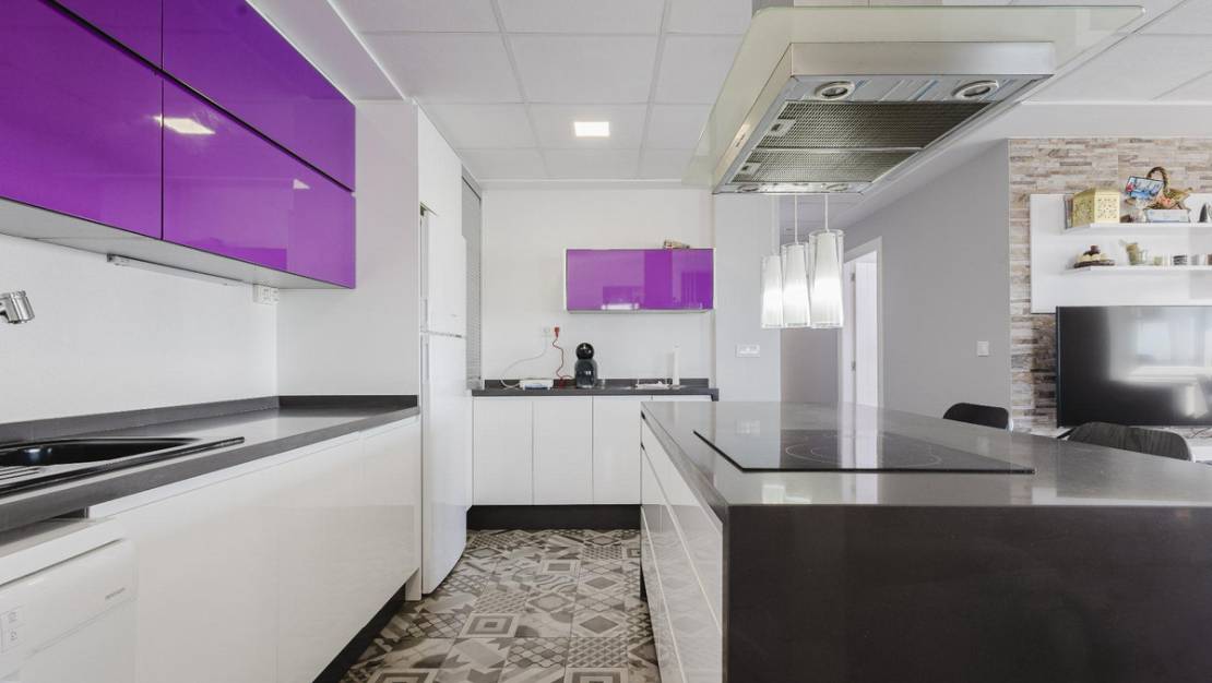 Venta - Apartment - Torrevieja - Torrevieja Centro