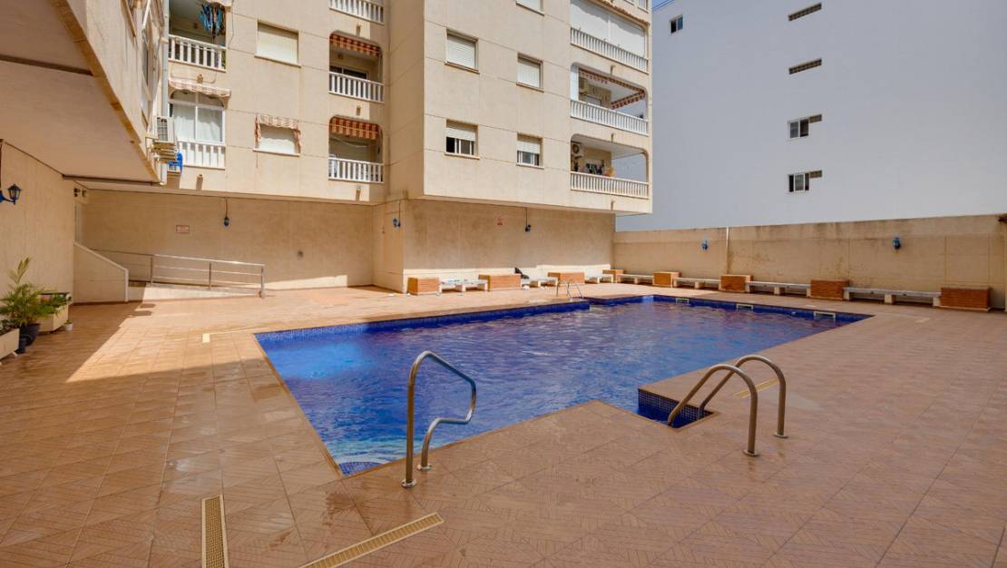 Venta - Apartment - Torrevieja - Torrevieja Centro