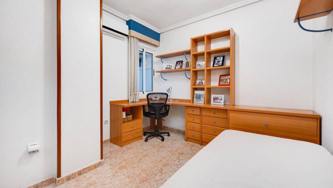 Venta - Apartment - Torrevieja - Torrevieja Centro