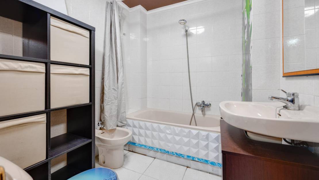 Venta - Apartment - Torrevieja - Torrevieja Centro