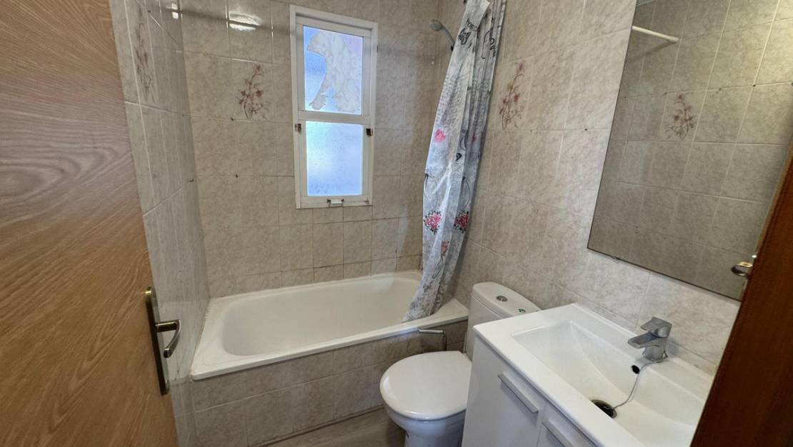 Venta - Apartment - Torrevieja - Torrevieja Centro