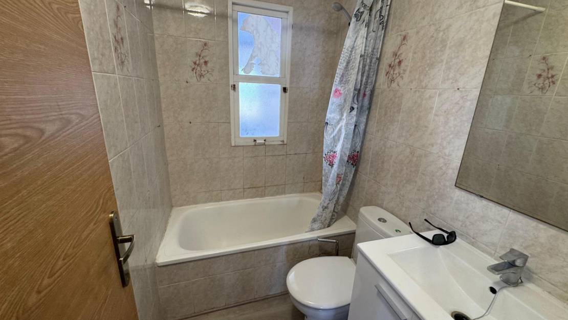 Venta - Apartment - Torrevieja - Torrevieja Centro