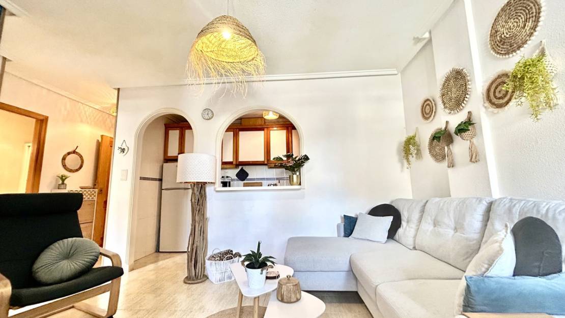 Venta - Apartment - Torrevieja - Torrevieja Centro