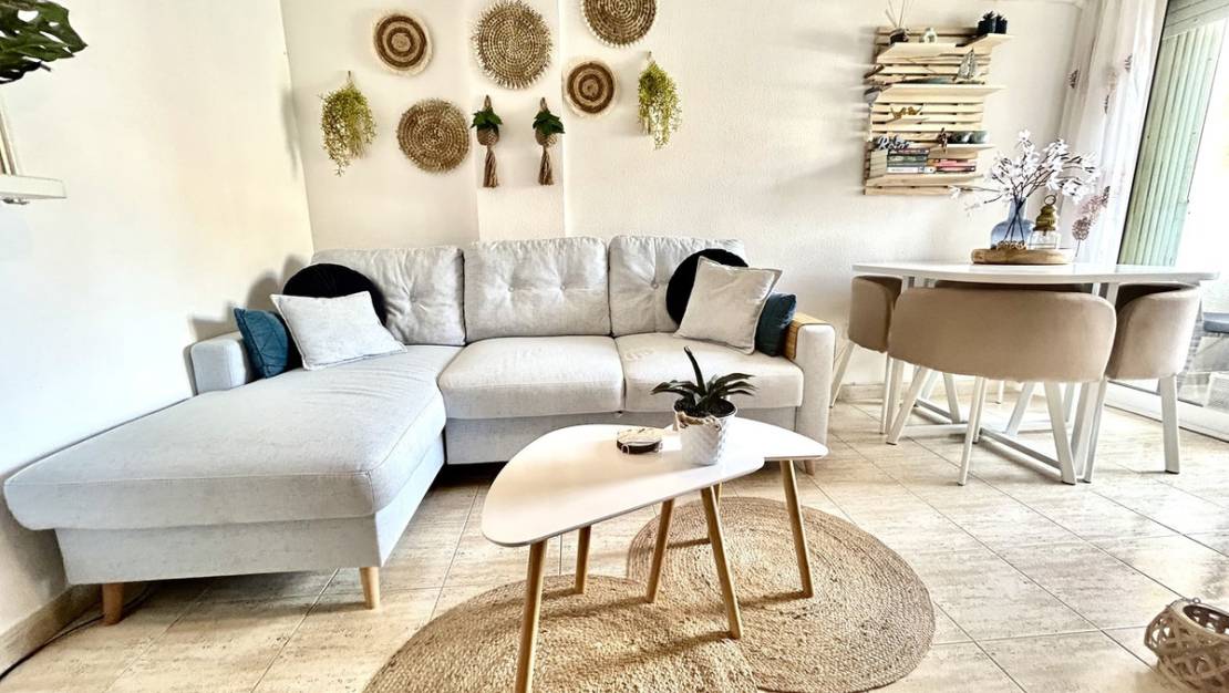 Venta - Apartment - Torrevieja - Torrevieja Centro