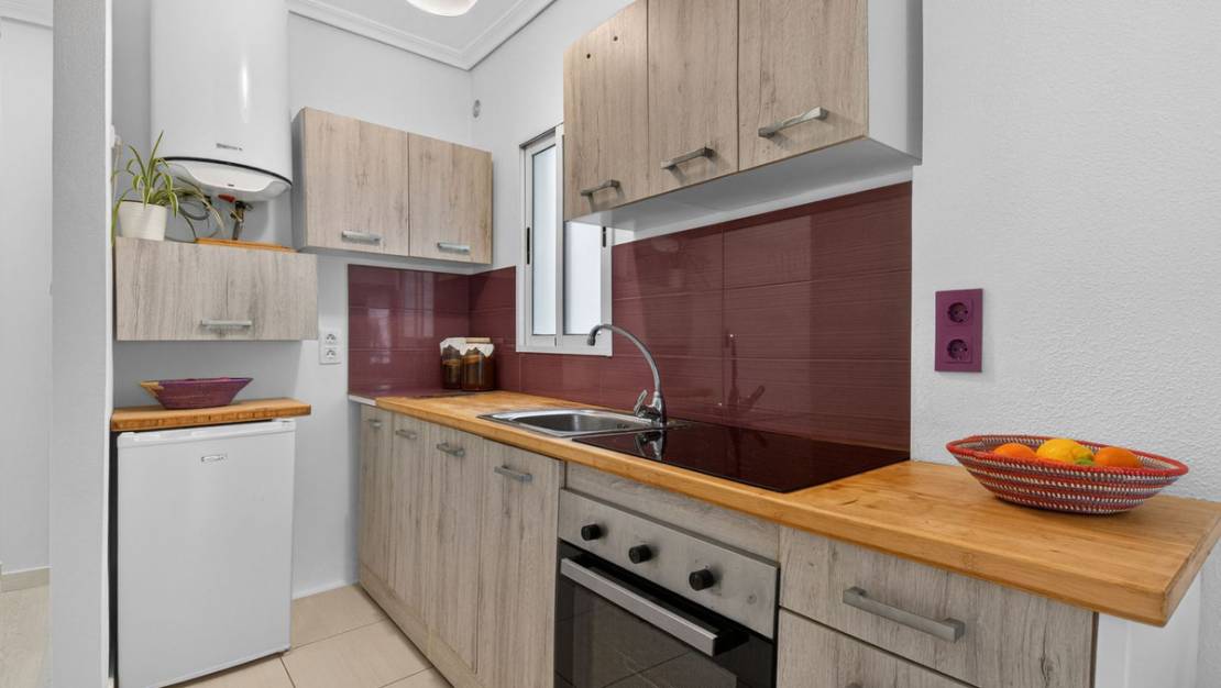 Venta - Apartment - Torrevieja - Torrevieja Centro