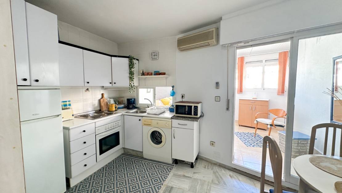 Venta - Apartment - Torrevieja - Torrevieja Centro