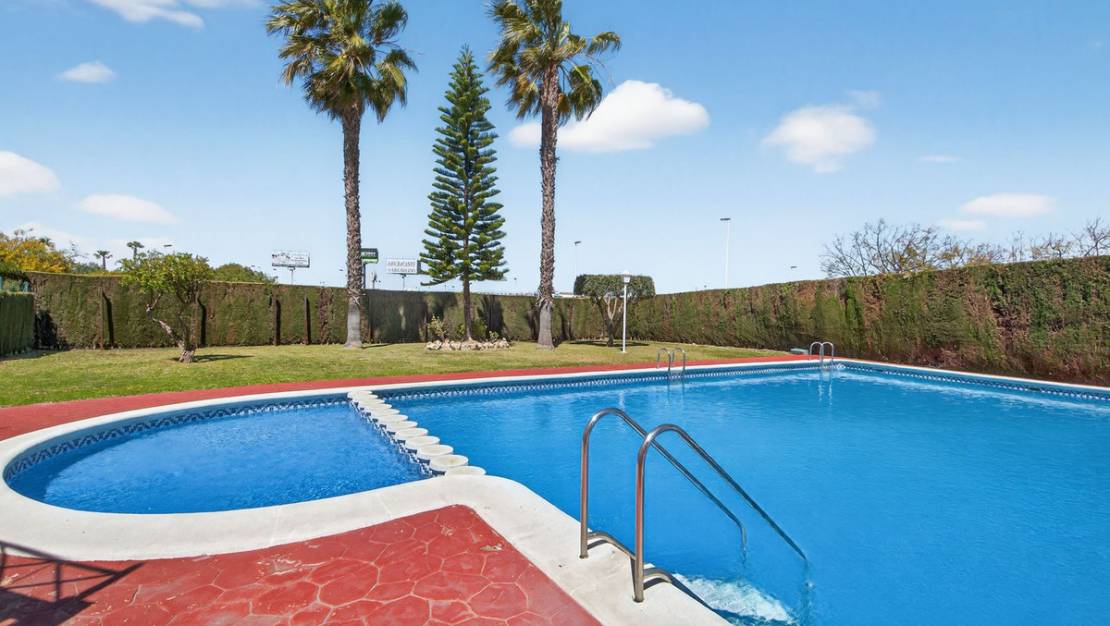 Venta - Apartment - Torrevieja - Torrevieja Centro