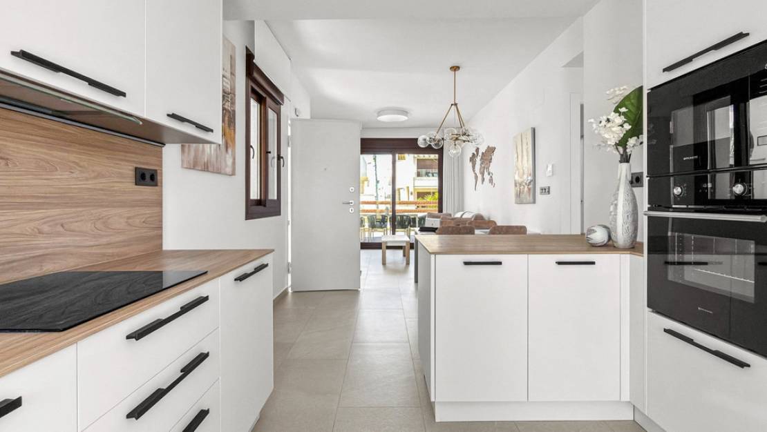 Venta - Apartment - Torrevieja - Torrevieja Centro