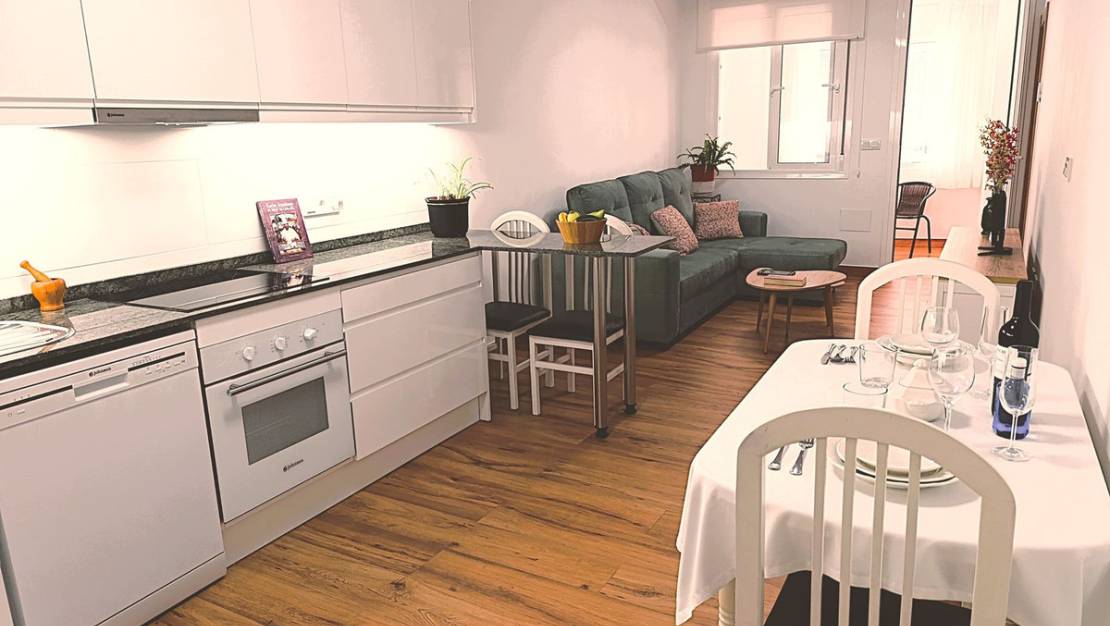 Venta - Apartment - Torrevieja - Torrevieja Centro