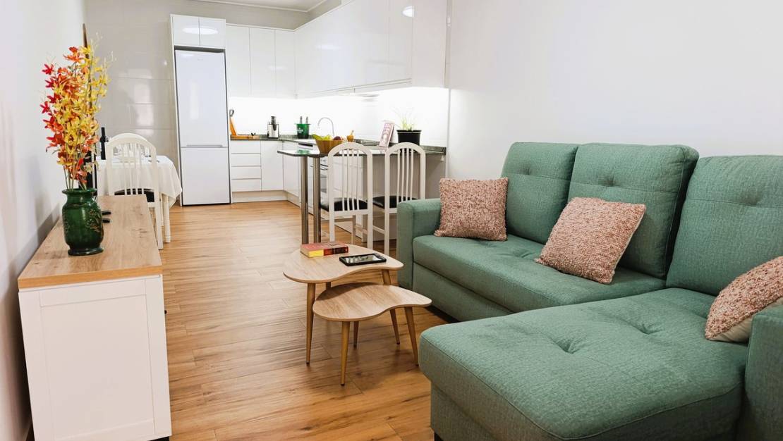 Venta - Apartment - Torrevieja - Torrevieja Centro