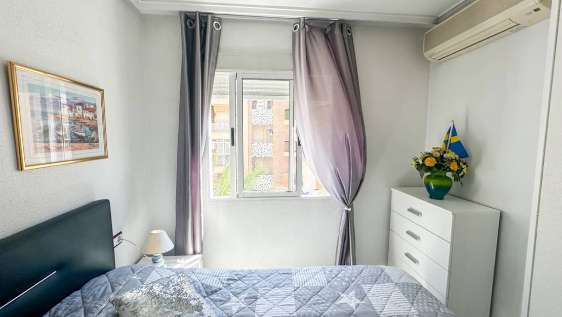 Venta - Apartment - Torrevieja - Torrevieja Centro